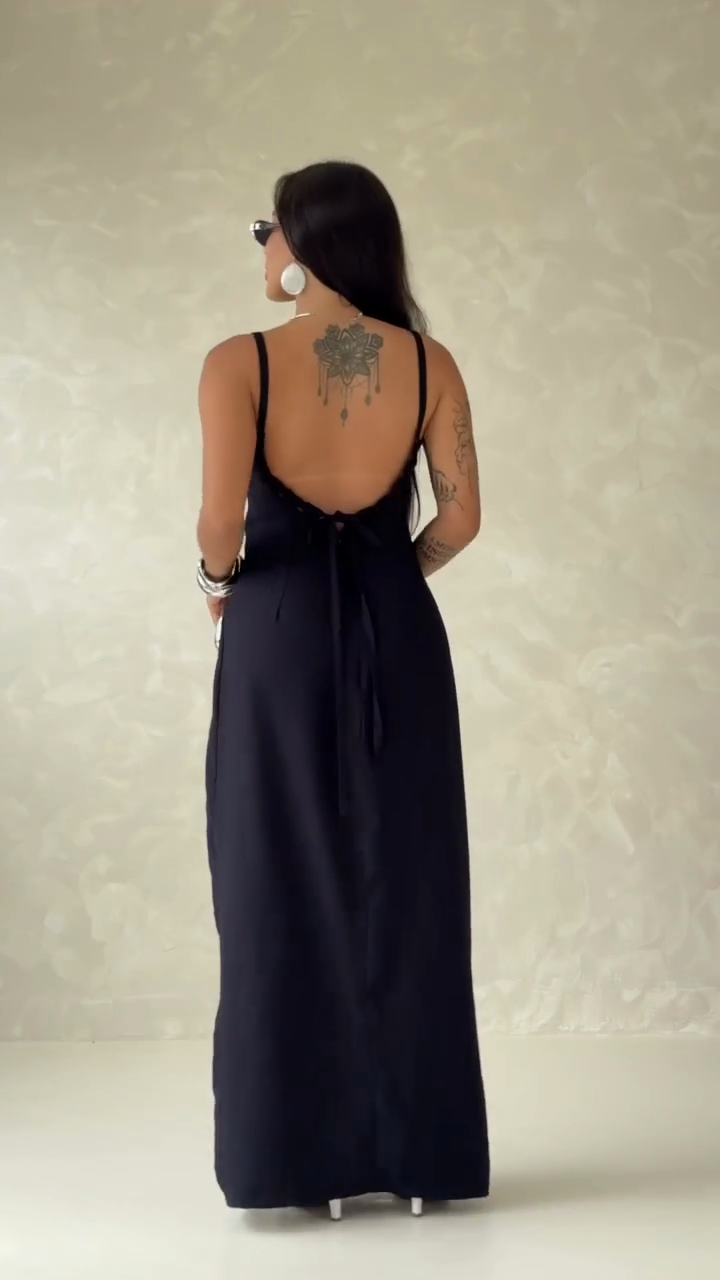 Solid color sleeveless spaghetti strap maxi dress-Mesadic