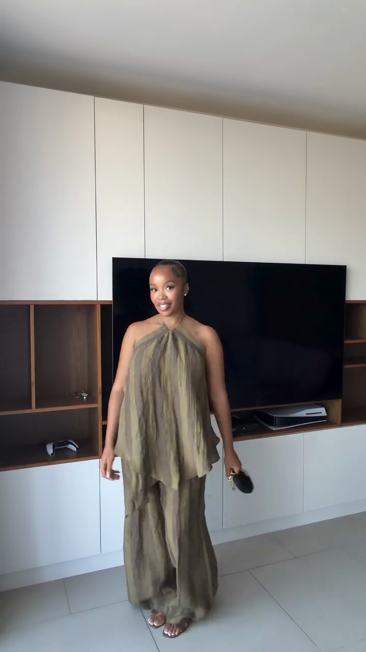 Olive green pleated backless top and wide-leg pants set-Mesadic