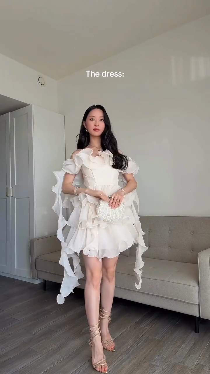 Ivory ruffled mini dress-Mesadic