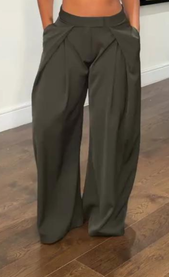 Dark olive green fitted turtleneck top and pleated wide-leg pants suit-Mesadic