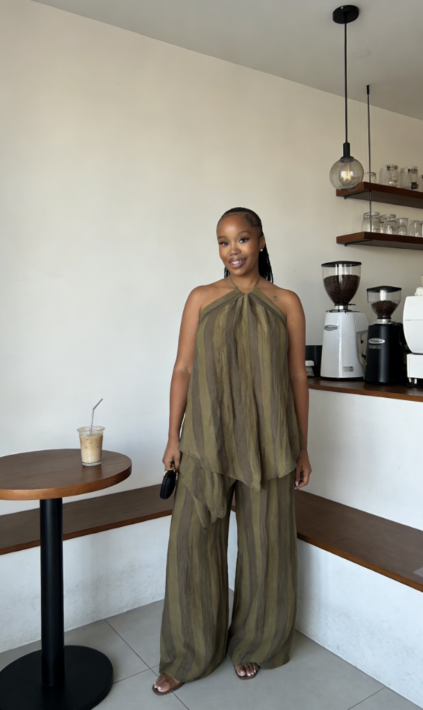 Olive green pleated backless top and wide-leg pants set-Mesadic