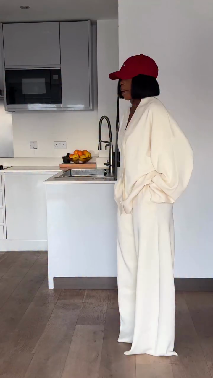 Ivory loose-fitting knit sweater and wide-leg pants set-Mesadic