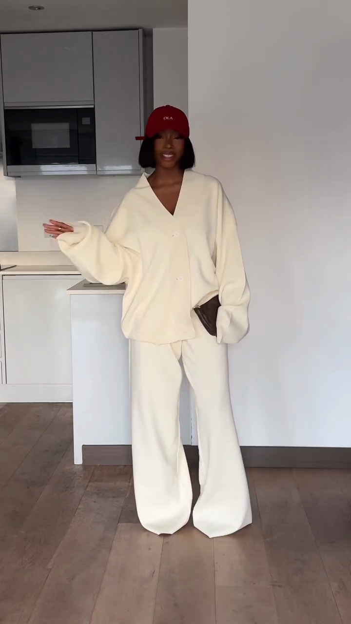 Ivory loose-fitting knit sweater and wide-leg pants set-Mesadic