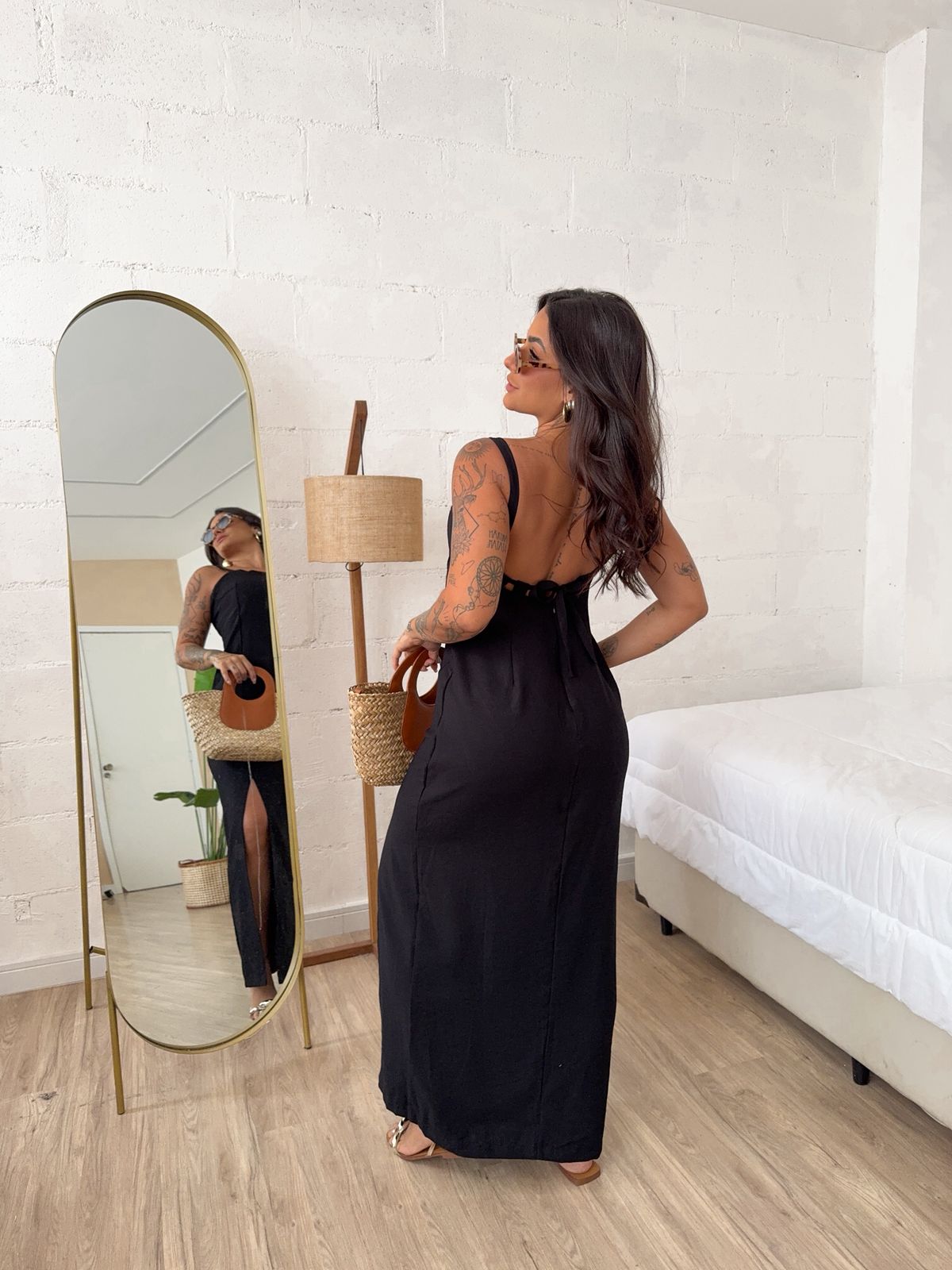 Solid color sleeveless spaghetti strap maxi dress-Mesadic