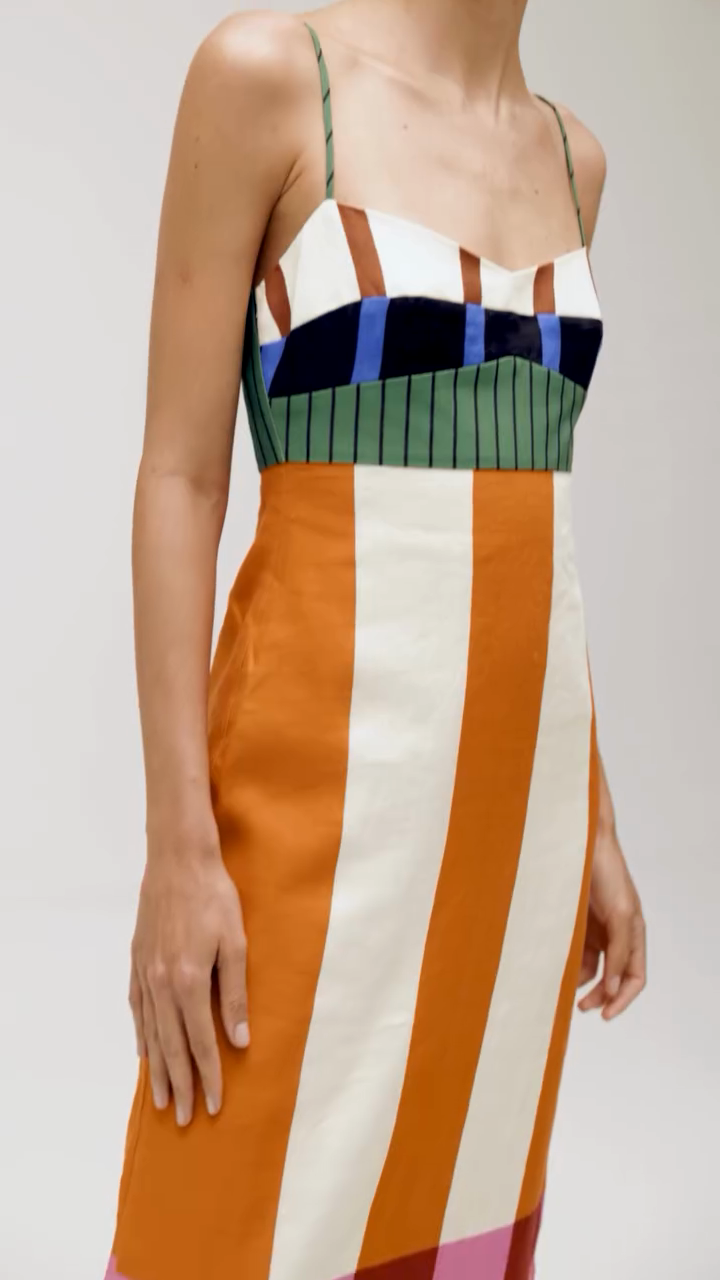 Color-blocked striped backless midi dress-Mesadic