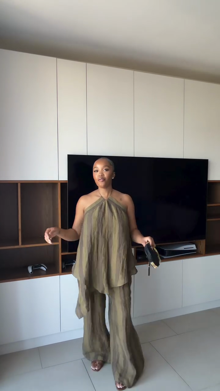 Olive green pleated backless top and wide-leg pants set-Mesadic