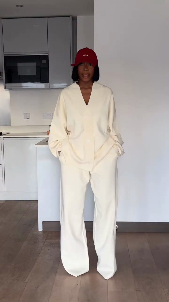 Ivory loose-fitting knit sweater and wide-leg pants set-Mesadic