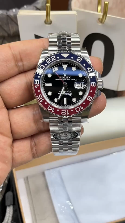 Rolex GMT-Master II 40mm 【m126710blro-0001】
