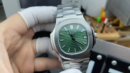 PATEK PHILIPPE NAUTILUS 41mm【5811/Custom Dial】