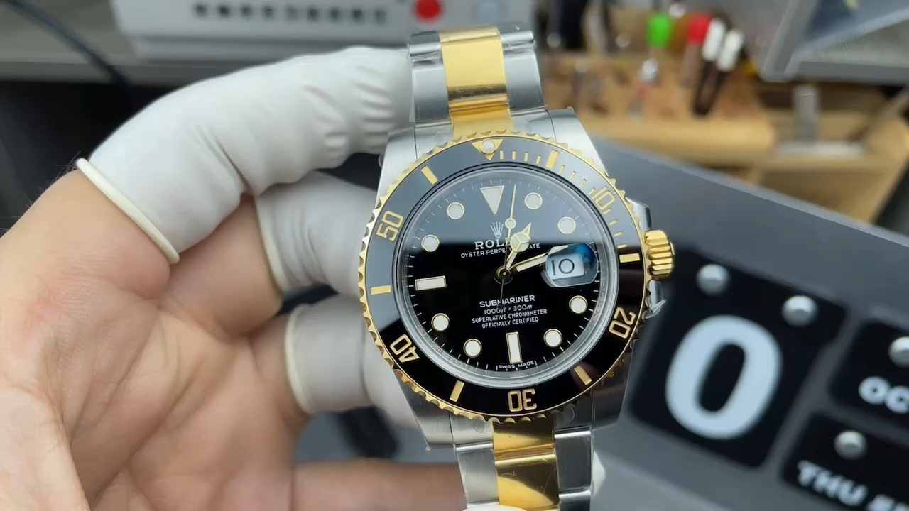 Rolex Submariner men's watch 40mm bicolor black