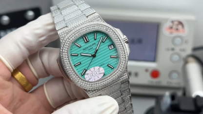 PATEK PHILIPPE NAUTILUS 41mm【5811/Custom Dial】