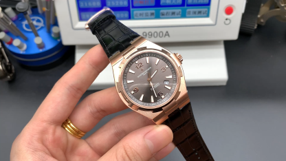 Vacheron Constantin  OVERSEAS 42mm【47040/000R-9666】