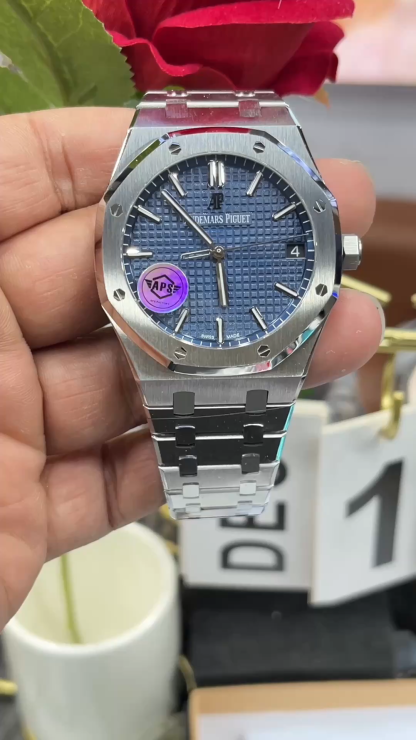 Audemars Piguet  ROYAL OAK 41mm 