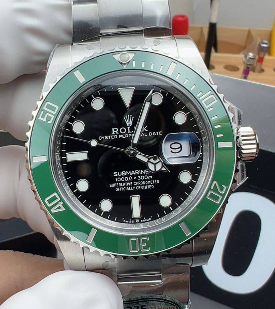 Rolex Submariner men's watch 41mm  green