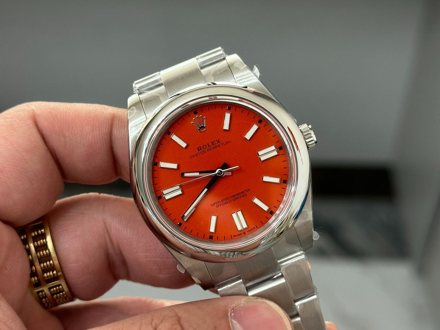 Rolex Oyster Perpetual Series 41mm 【red】