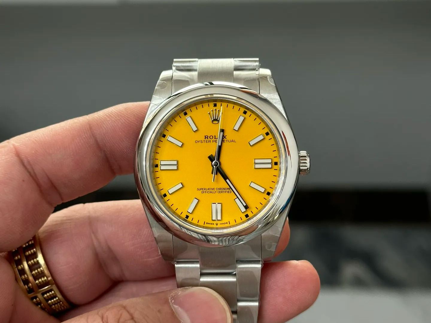 Rolex Oyster Perpetual Series 41mm 【red】