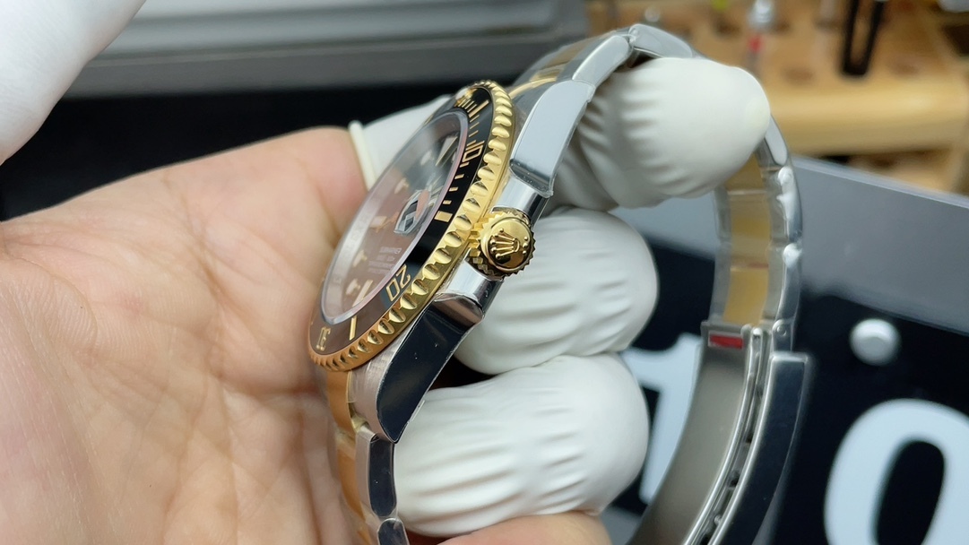 Rolex Submariner men's watch 40mm bicolor black