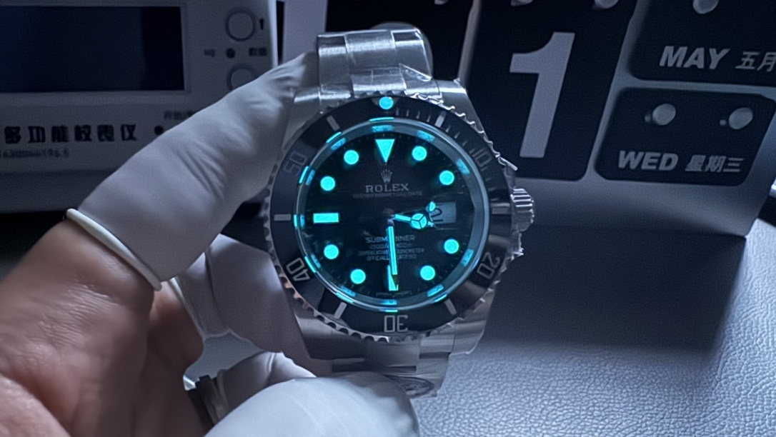 Rolex Submariner men's watch 40mm black