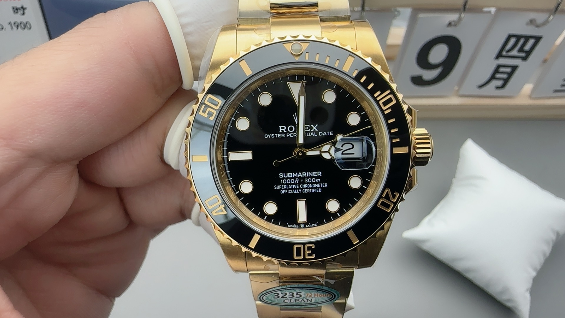 watch Rolex  Submariner