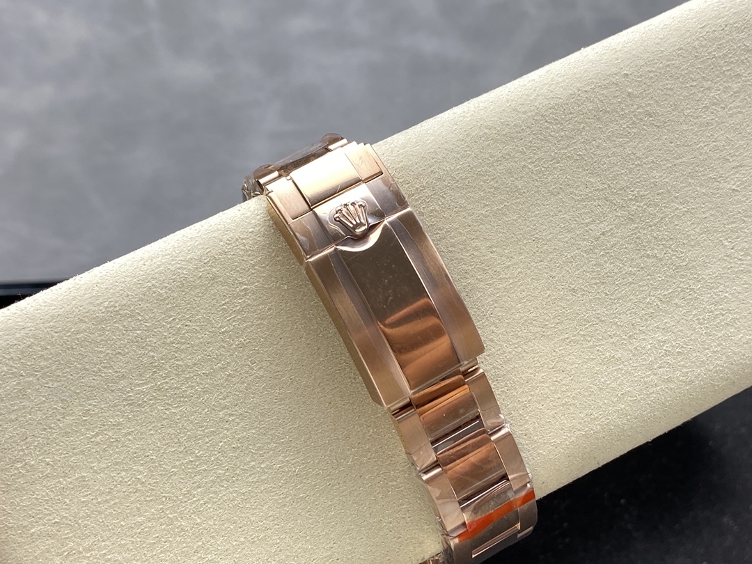 Rolex Cosmograph Daytona 40mm 【126505-0002】