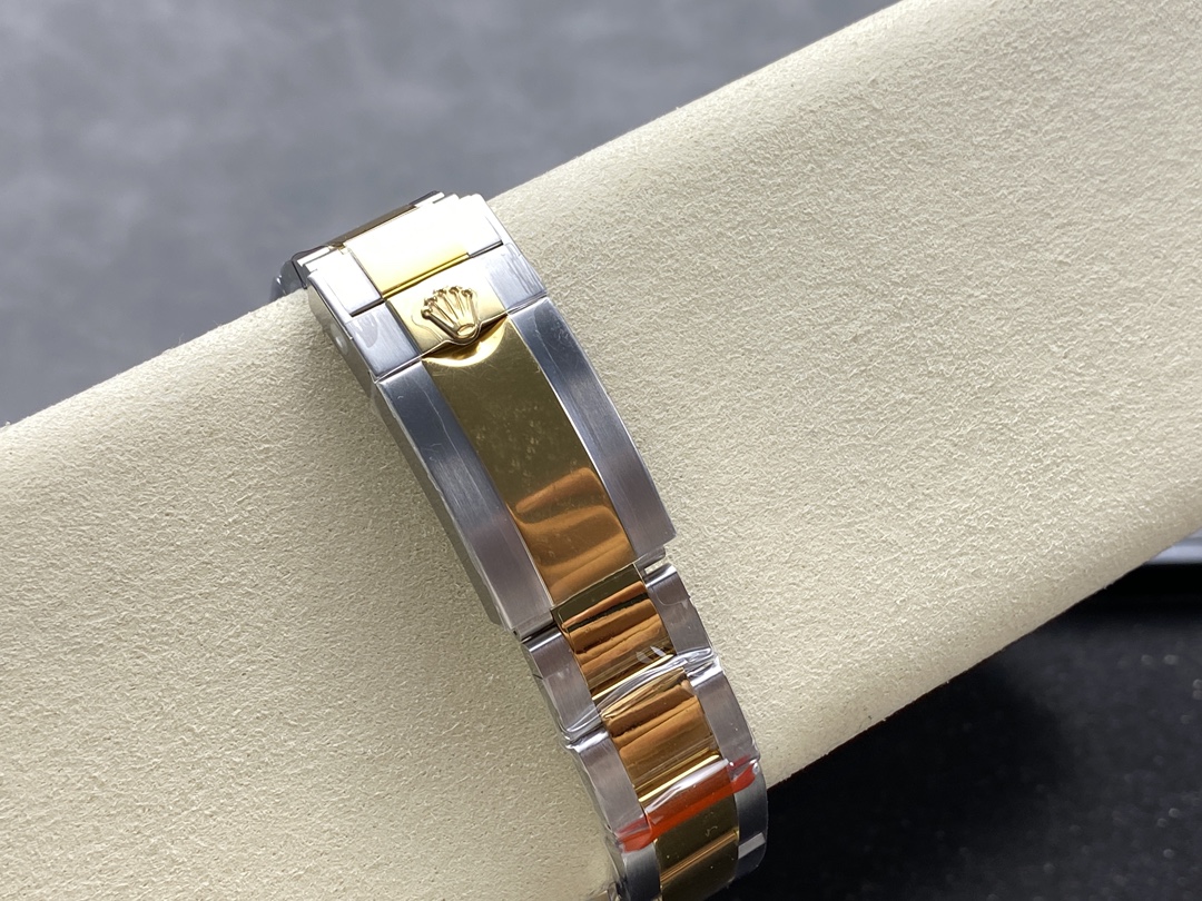 Rolex Cosmograph Daytona 40mm 【126503-0003】