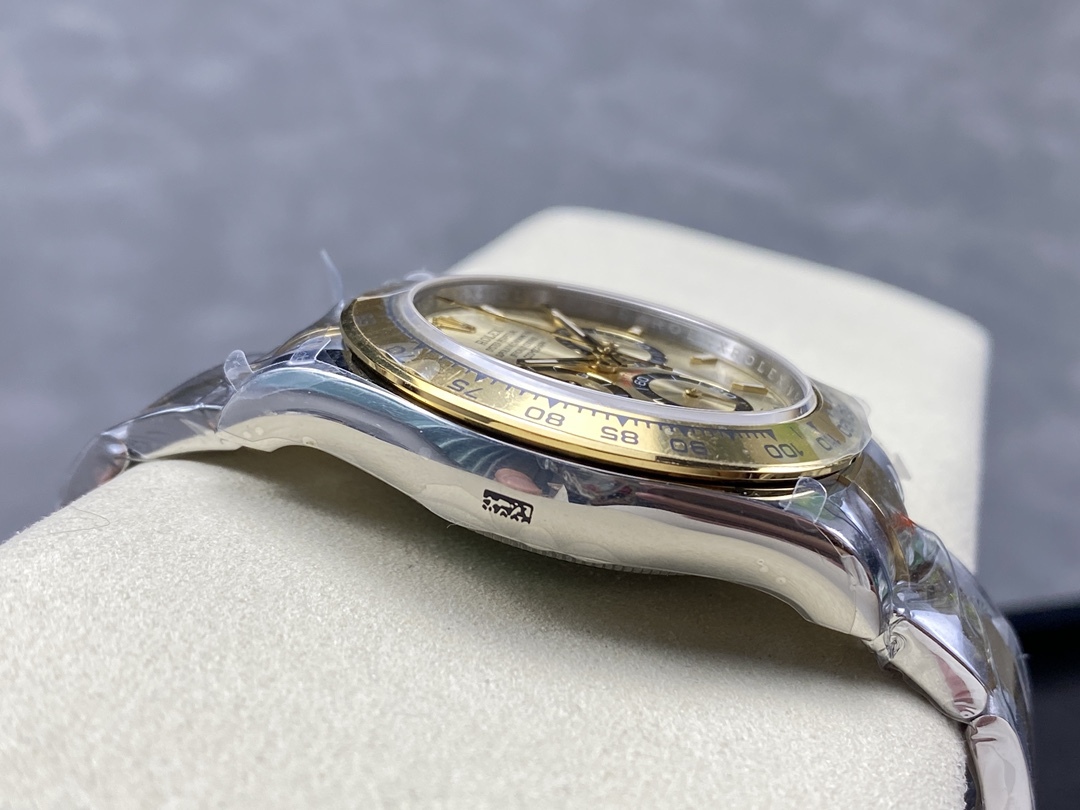 Rolex Cosmograph Daytona 40mm 【126503-0004】