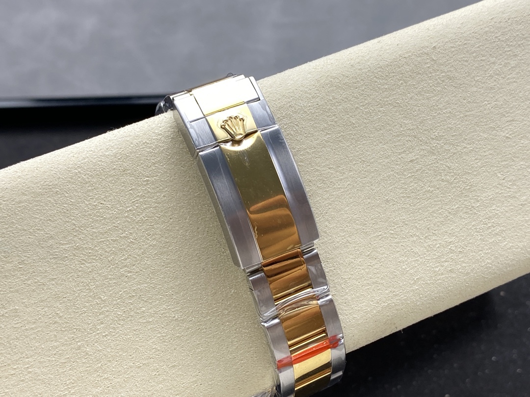 Rolex Cosmograph Daytona 40mm 【126503-0004】