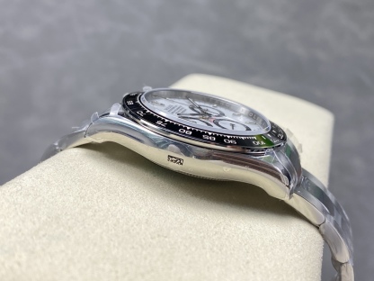 Rolex Cosmograph Daytona 40mm 【126500LN-0001】