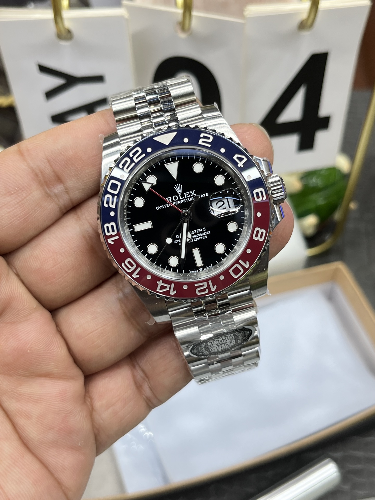 Rolex GMT-Master II 40mm 【m126710blro-0001】