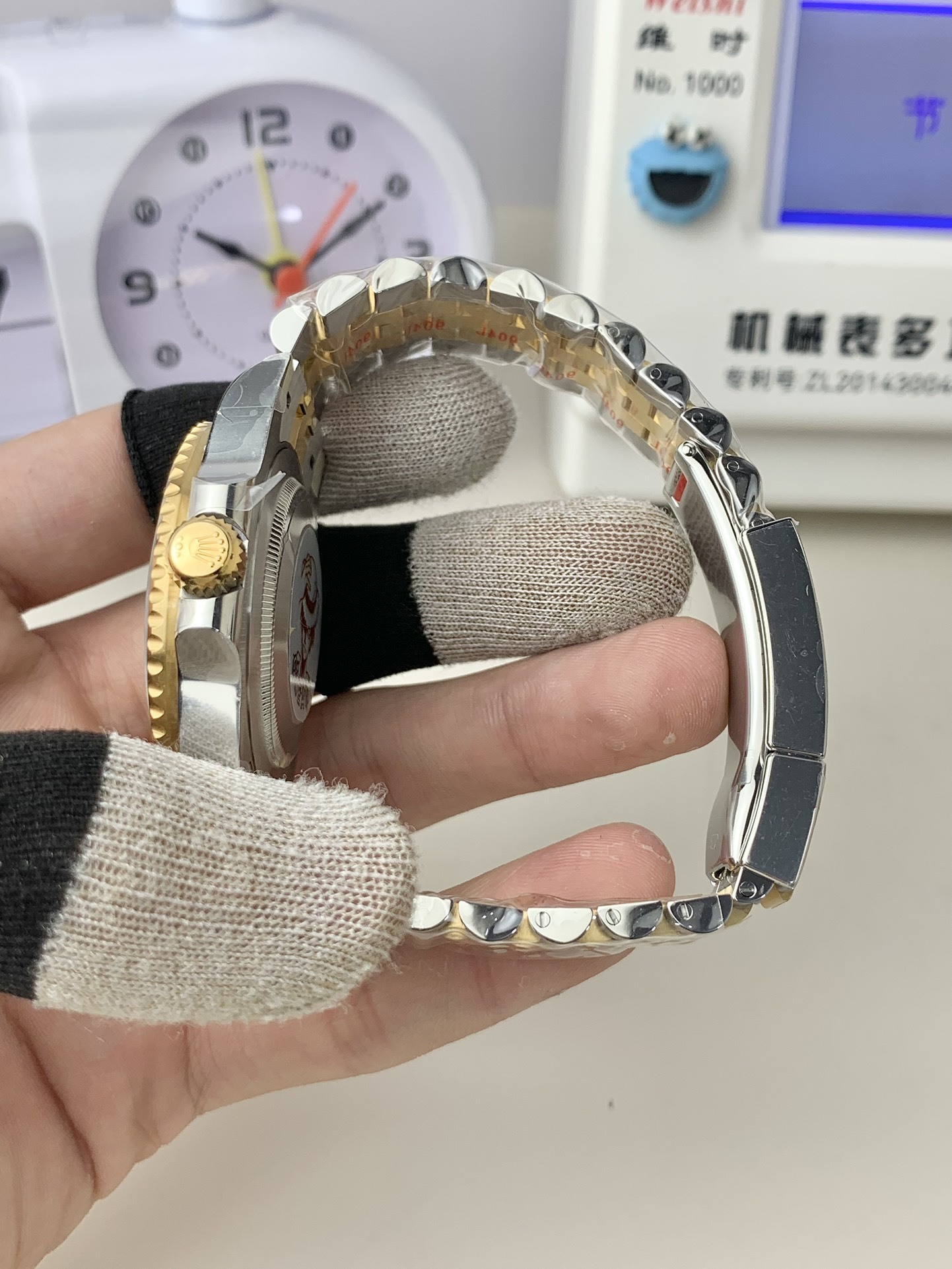 Rolex GMT-Master II 40mm 【m126713grnr-0001】