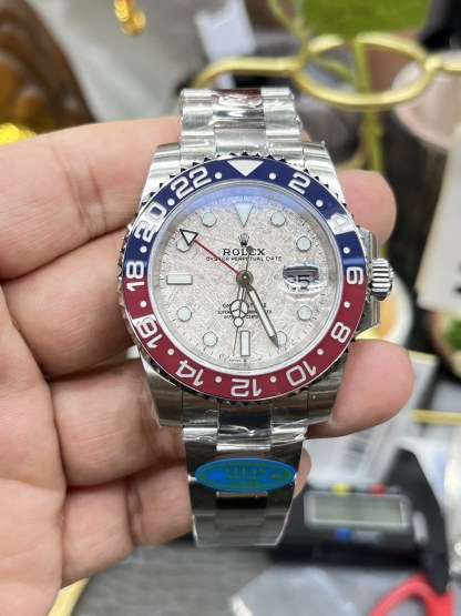 Rolex GMT-Master II 40mm 【m126719blro-0002】