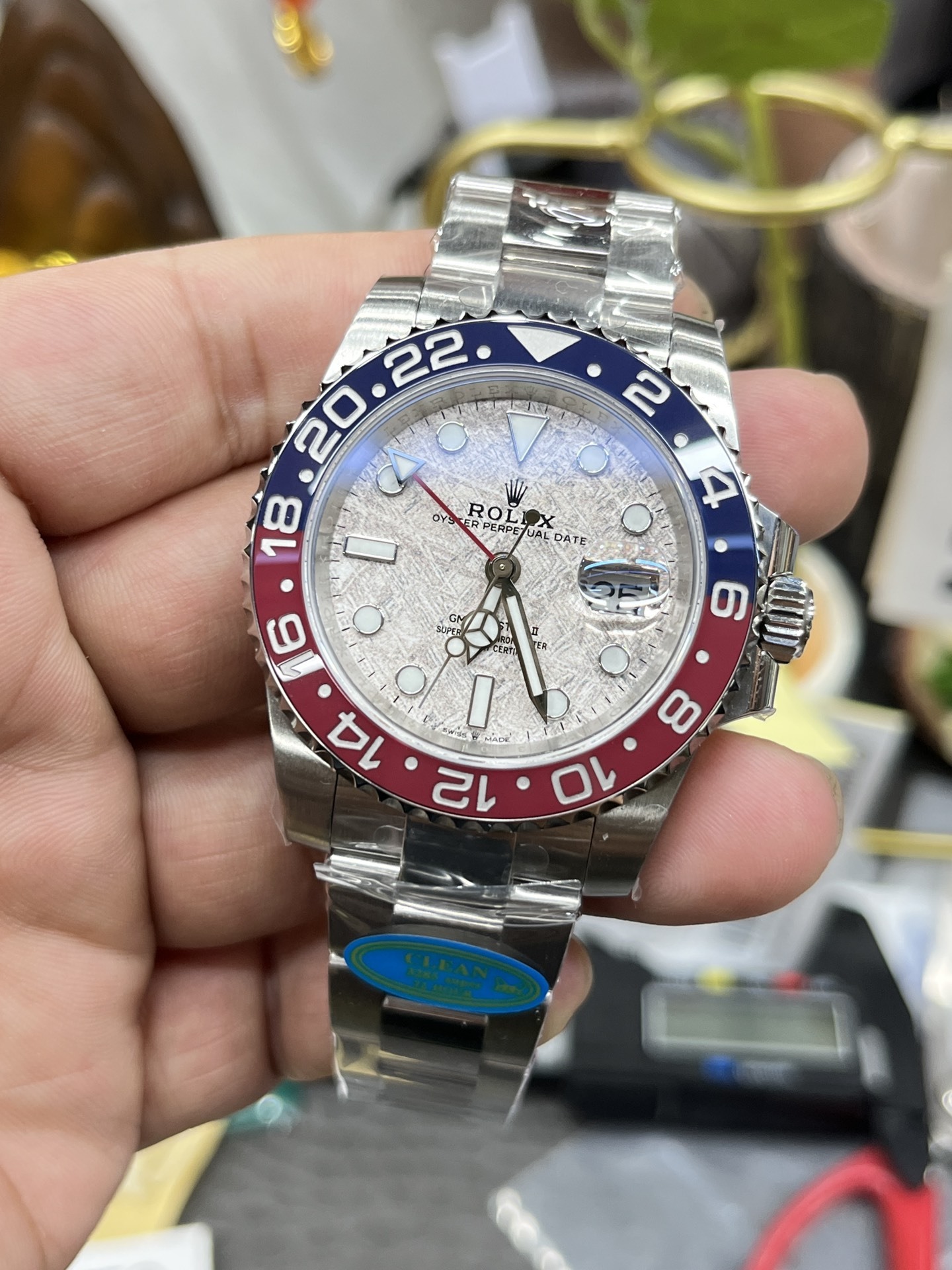 Rolex GMT-Master II 40mm 【m126719blro-0002】