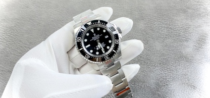 Rolex Sea-Dweller 44mm【m136660-0004】