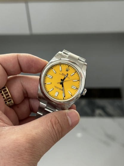 Rolex Oyster Perpetual Series 41mm 【yellow】