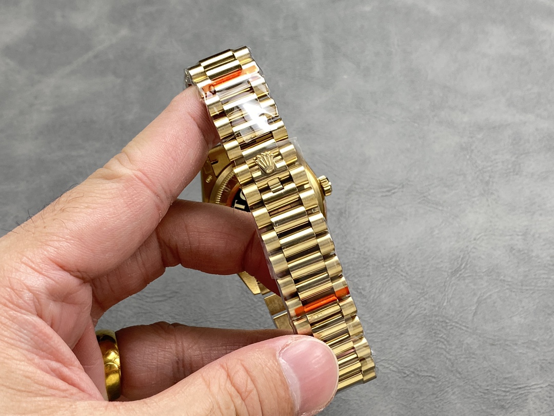 Rolex Day-Date 36mm 【m128238-0069】