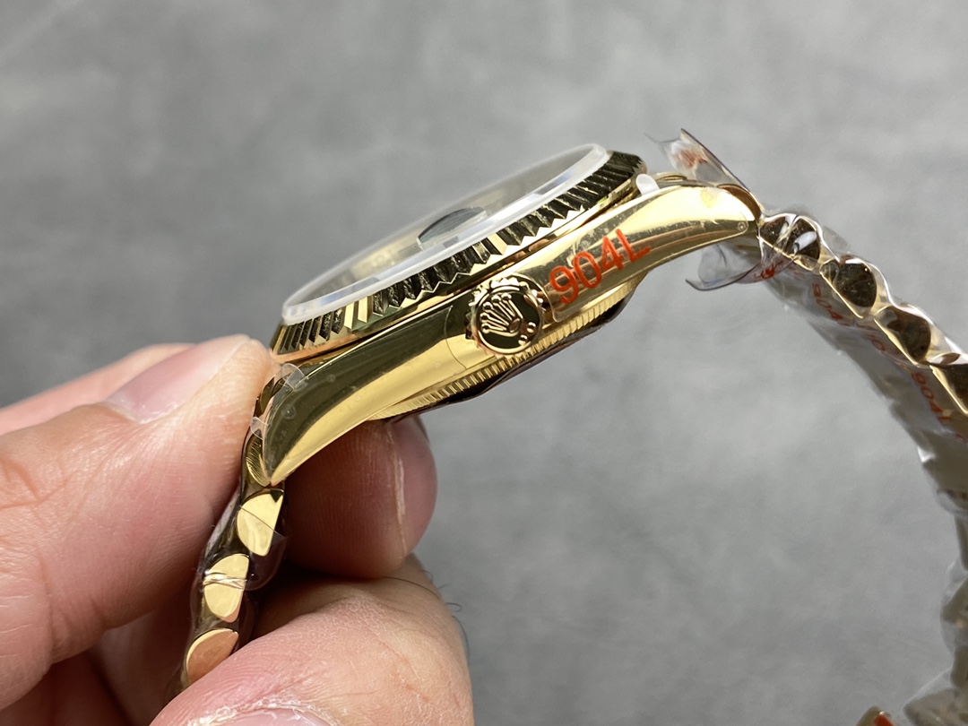 Rolex Day-Date 36mm 【m128238-0130】