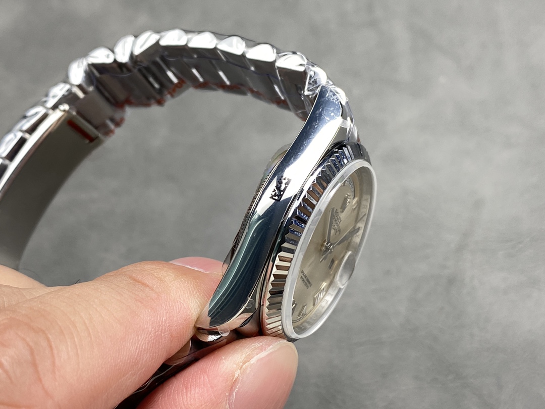 Rolex Day-Date 36mm 【118239】