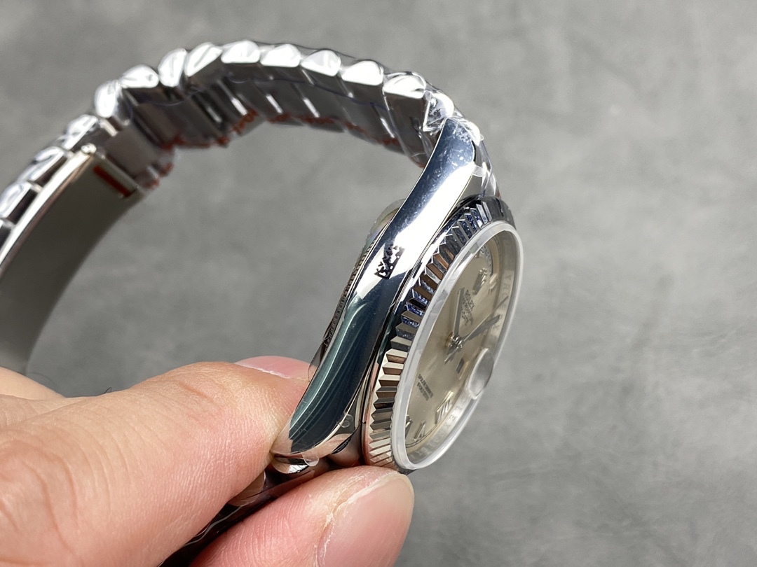 Rolex Day-Date 36mm 【118239】