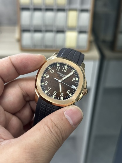 PATEK PHILIPPE AQUANAUT 40mm【5167R-001】