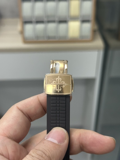 PATEK PHILIPPE AQUANAUT 40mm【5167R-001】