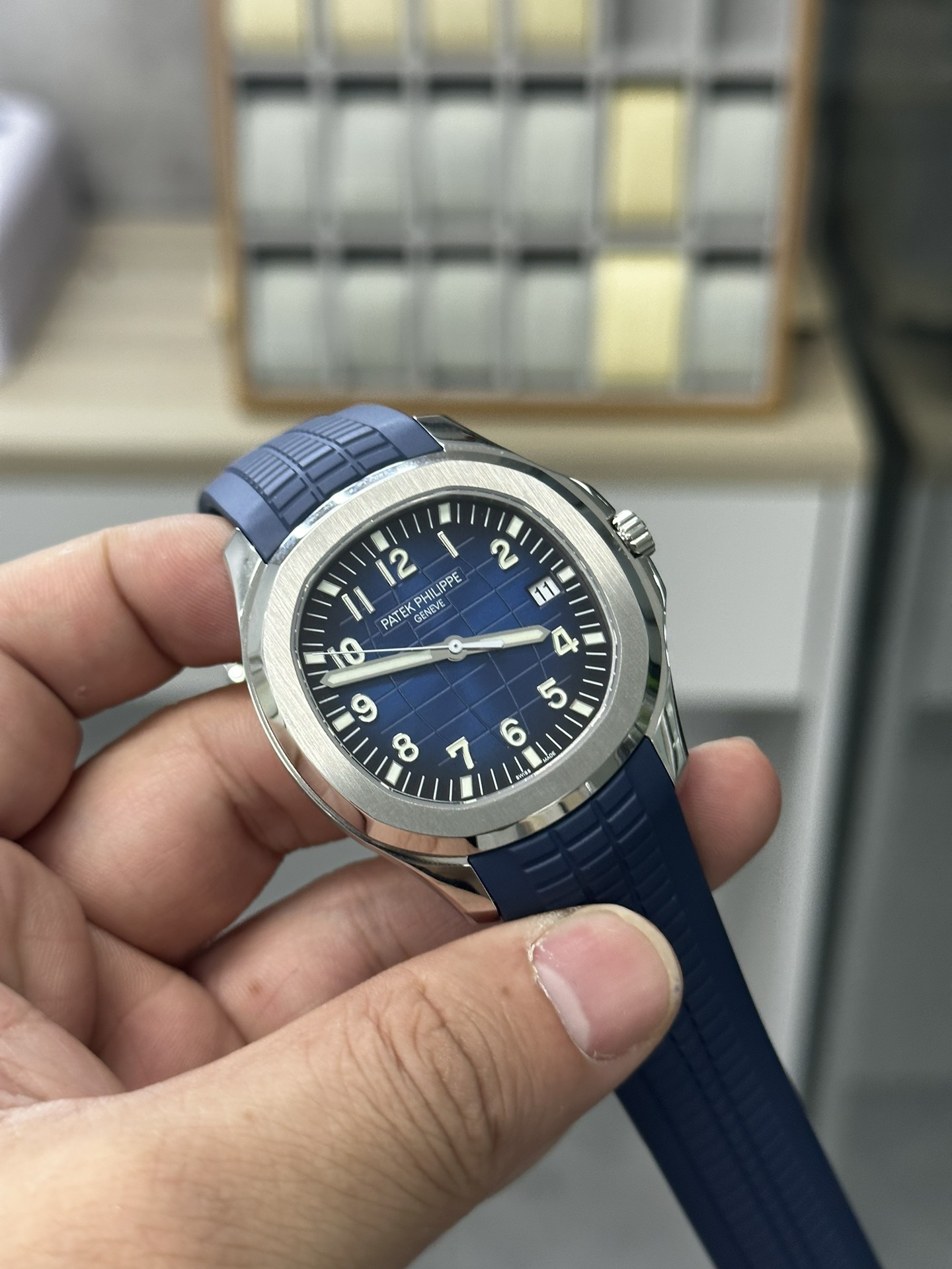 PATEK PHILIPPE AQUANAUT 42mm【5168G-001】
