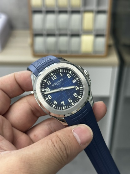 PATEK PHILIPPE AQUANAUT 42mm【5168G-001】