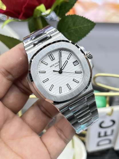 PATEK PHILIPPE NAUTILUS 41mm【5811/Custom Dial】