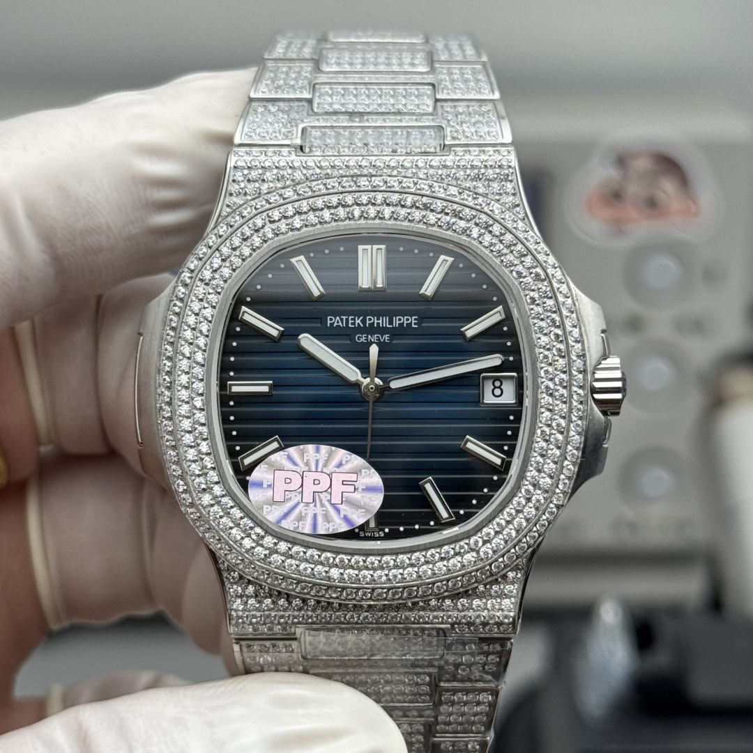 PATEK PHILIPPE NAUTILUS 41mm【5811/Custom Dial】