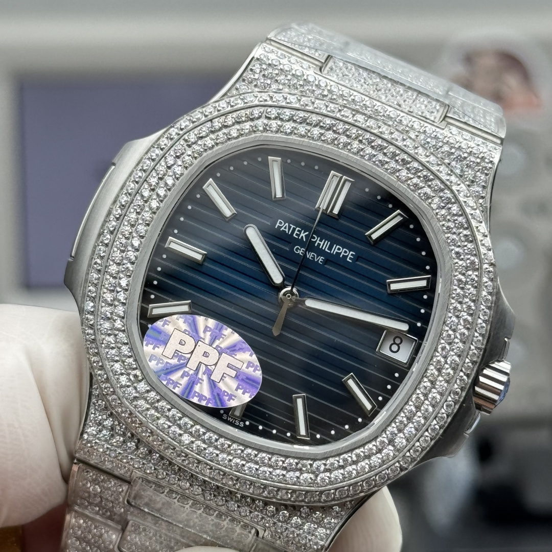 PATEK PHILIPPE NAUTILUS 41mm【5811/Custom Dial】