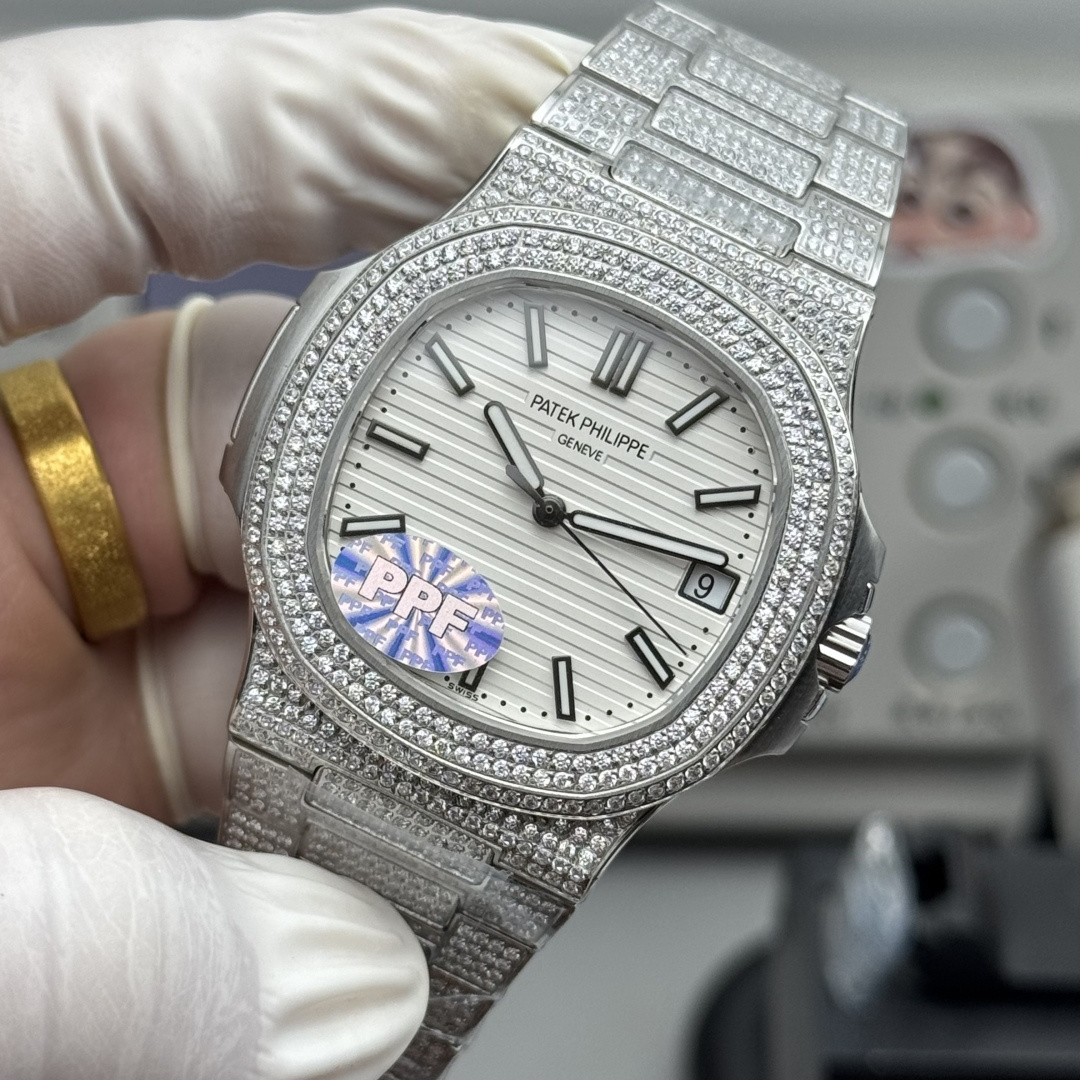 PATEK PHILIPPE NAUTILUS 41mm【5811/Custom Dial】