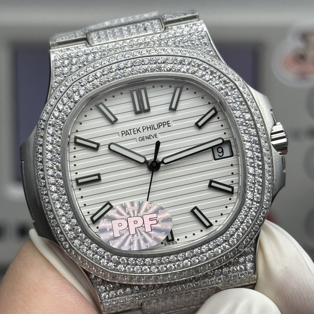 PATEK PHILIPPE NAUTILUS 41mm【5811/Custom Dial】