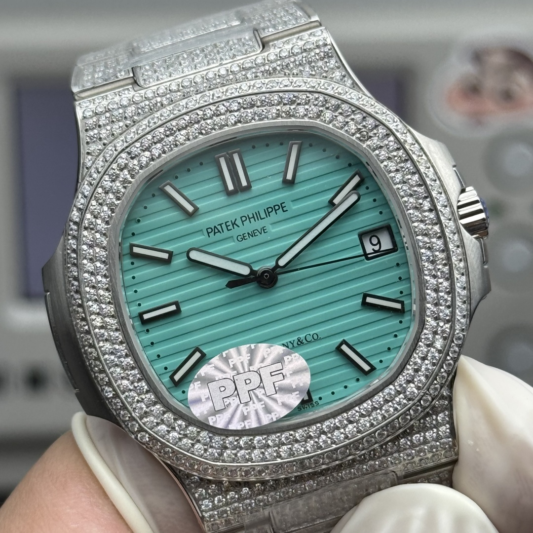 PATEK PHILIPPE NAUTILUS 41mm【5811/Custom Dial】