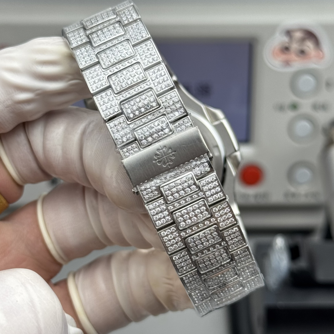 PATEK PHILIPPE NAUTILUS 41mm【5811/Custom Dial】