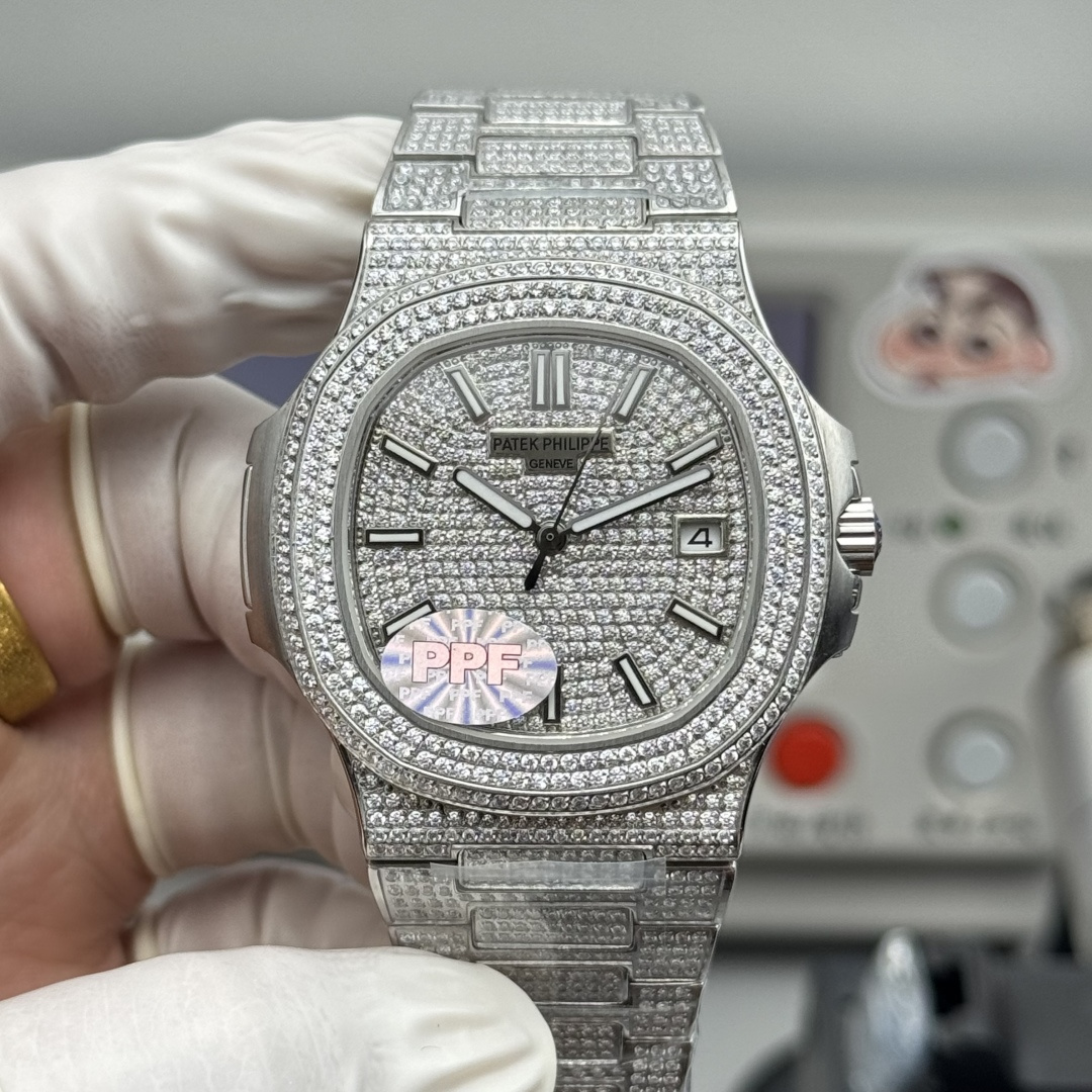 PATEK PHILIPPE NAUTILUS 41mm【5811/Custom Dial】